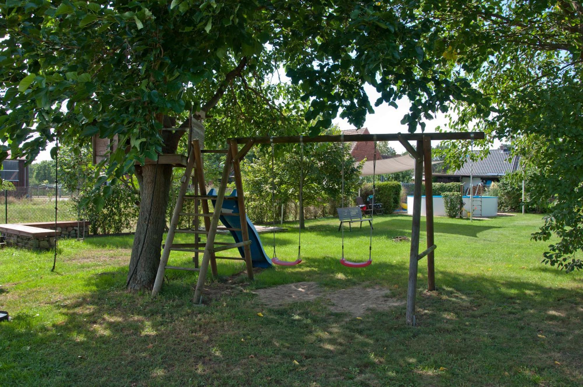 Ferienwohnung Alte Schule Фечау Экстерьер фото